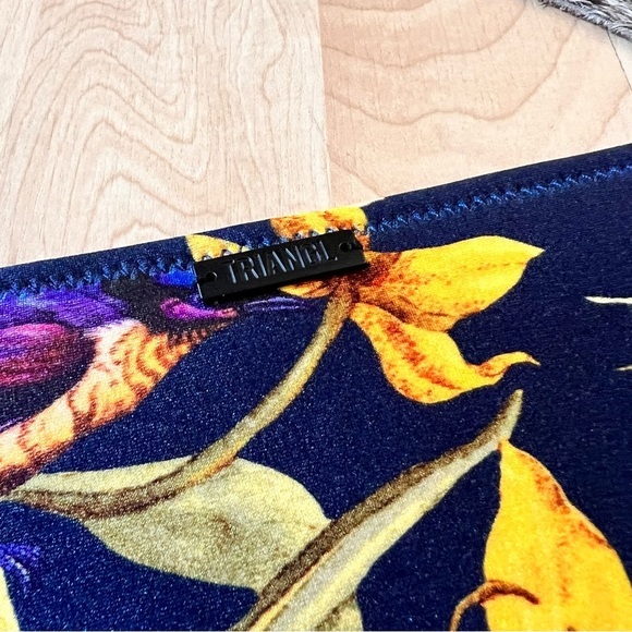 TRIANGL‎ Navy Confetti Garden Neoprene Bikini Bottom Size Small - Picture 3 of 7
